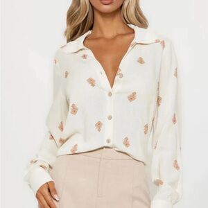 Fashion Nova Cream Button-Down Blouse with Peach Motif